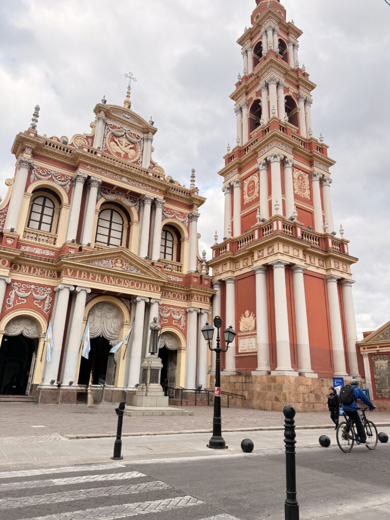 De Salta a Cafayate: qué ver en la ruta, dónde parar y nuestra experiencia recorriendo la Ruta 68